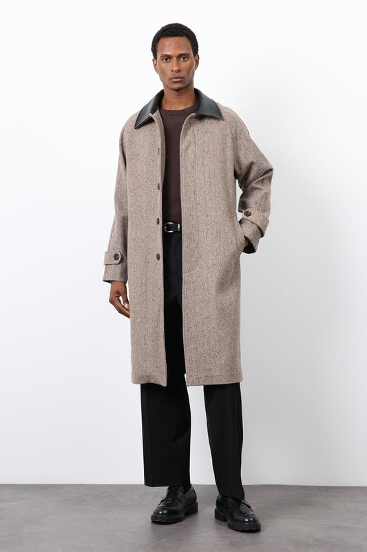 Antioch Men's Wool-Blend Coat with Contrast Collar