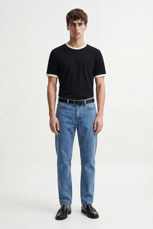 Men's T-Shirt with Contrast Collar