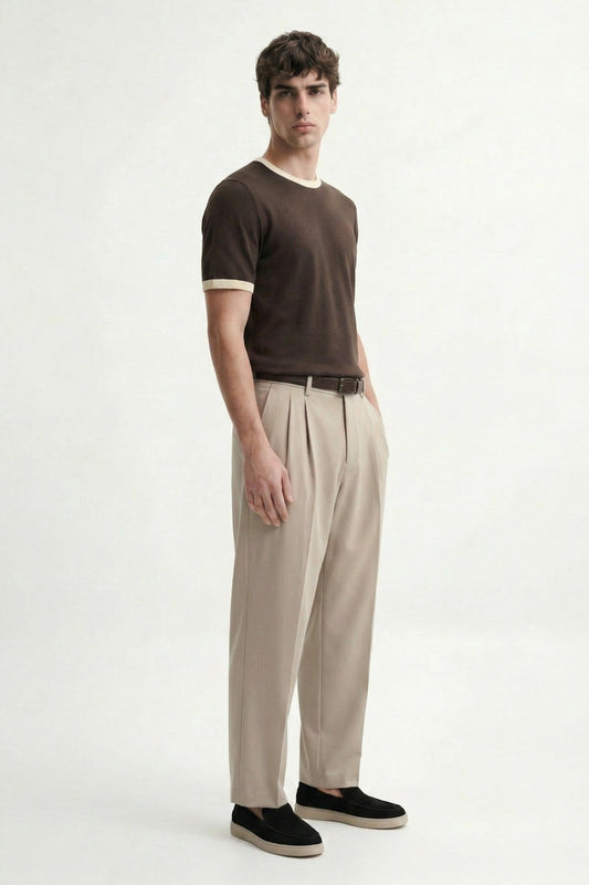 Men's T-Shirt with Contrast Collar