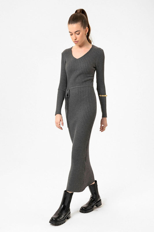 Antioch Women's Ribbed Midi Knit Dress
