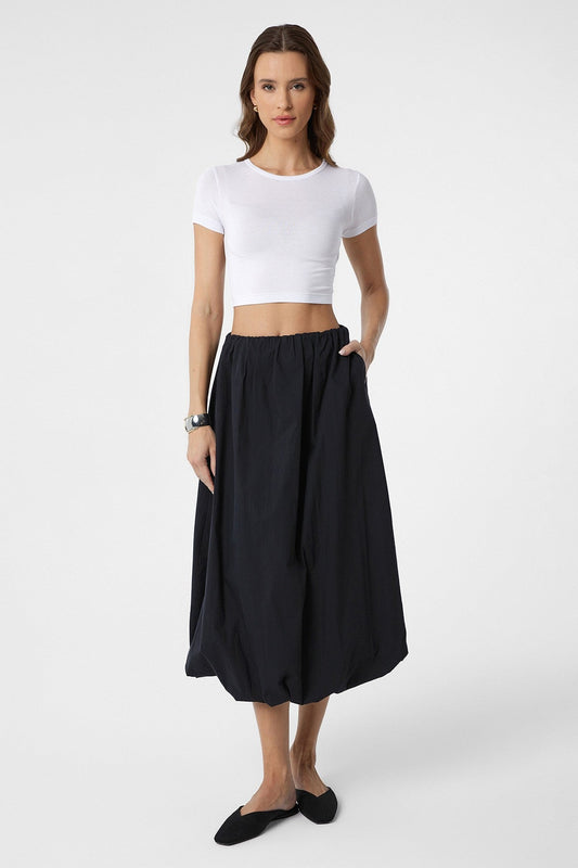 Antioch Basic Crop Women's Top