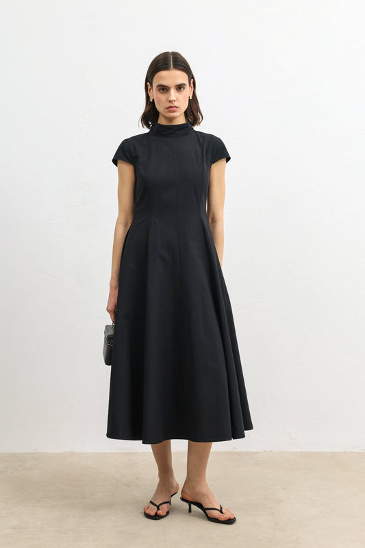 Antioch Poplin Women's Midi Dress