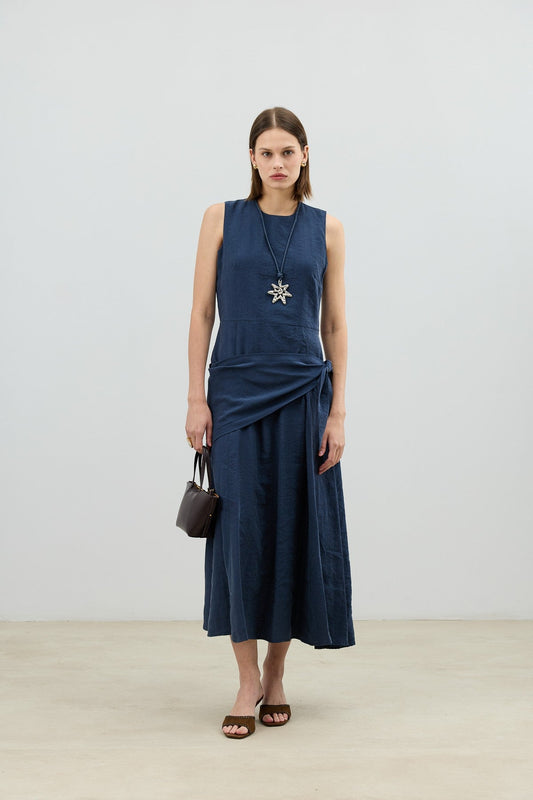 Women's Dress with a Belt Detail in an Antioch Lyocell Blend