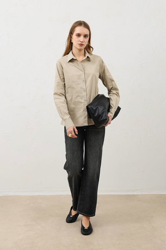 Antioch Basic Slim Fit Women's Shirt