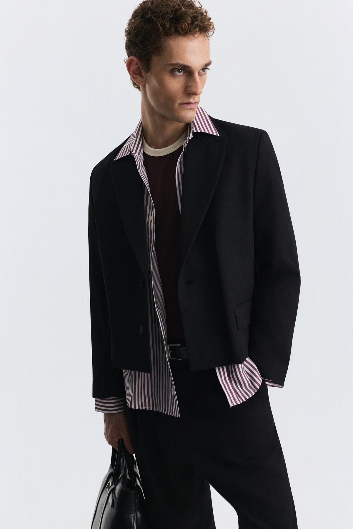 Crop-Fit Blazer Jacket