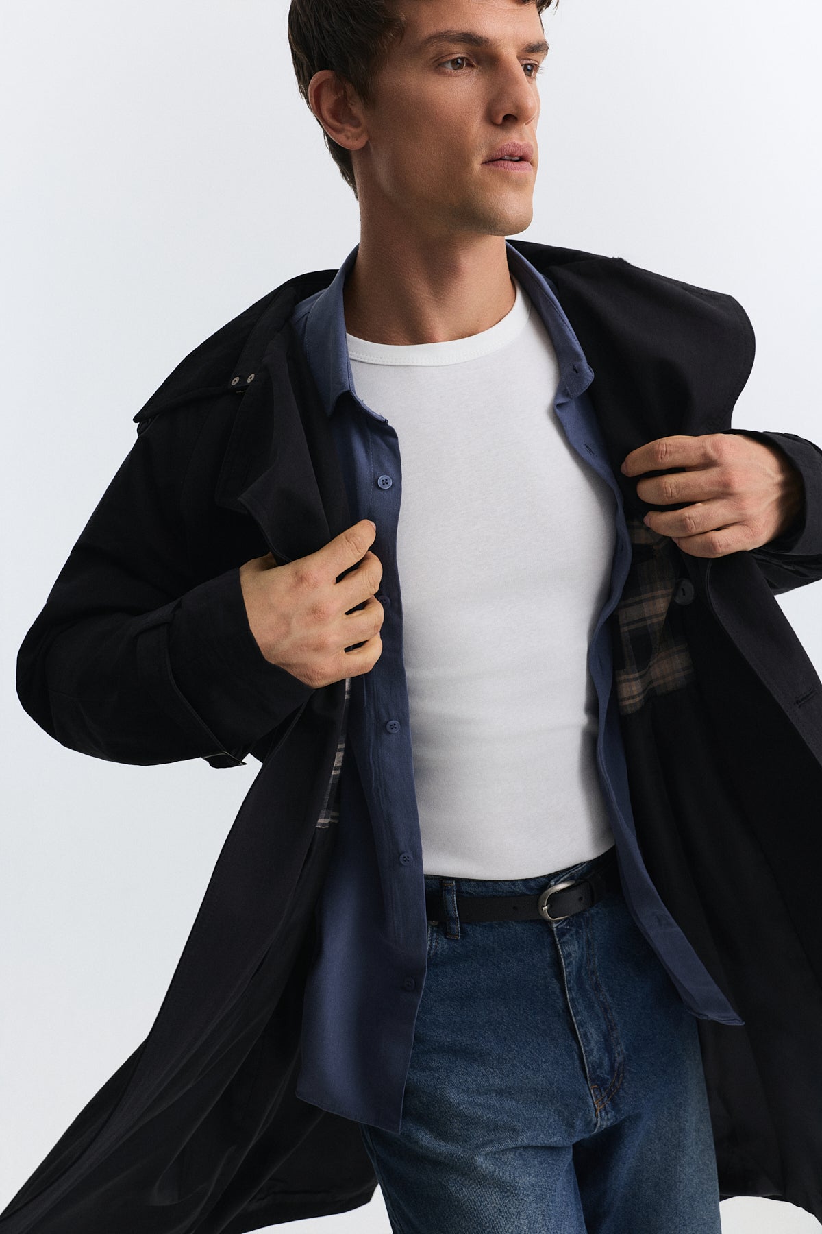 Contrast-Collar Double-Breasted Trench Coat