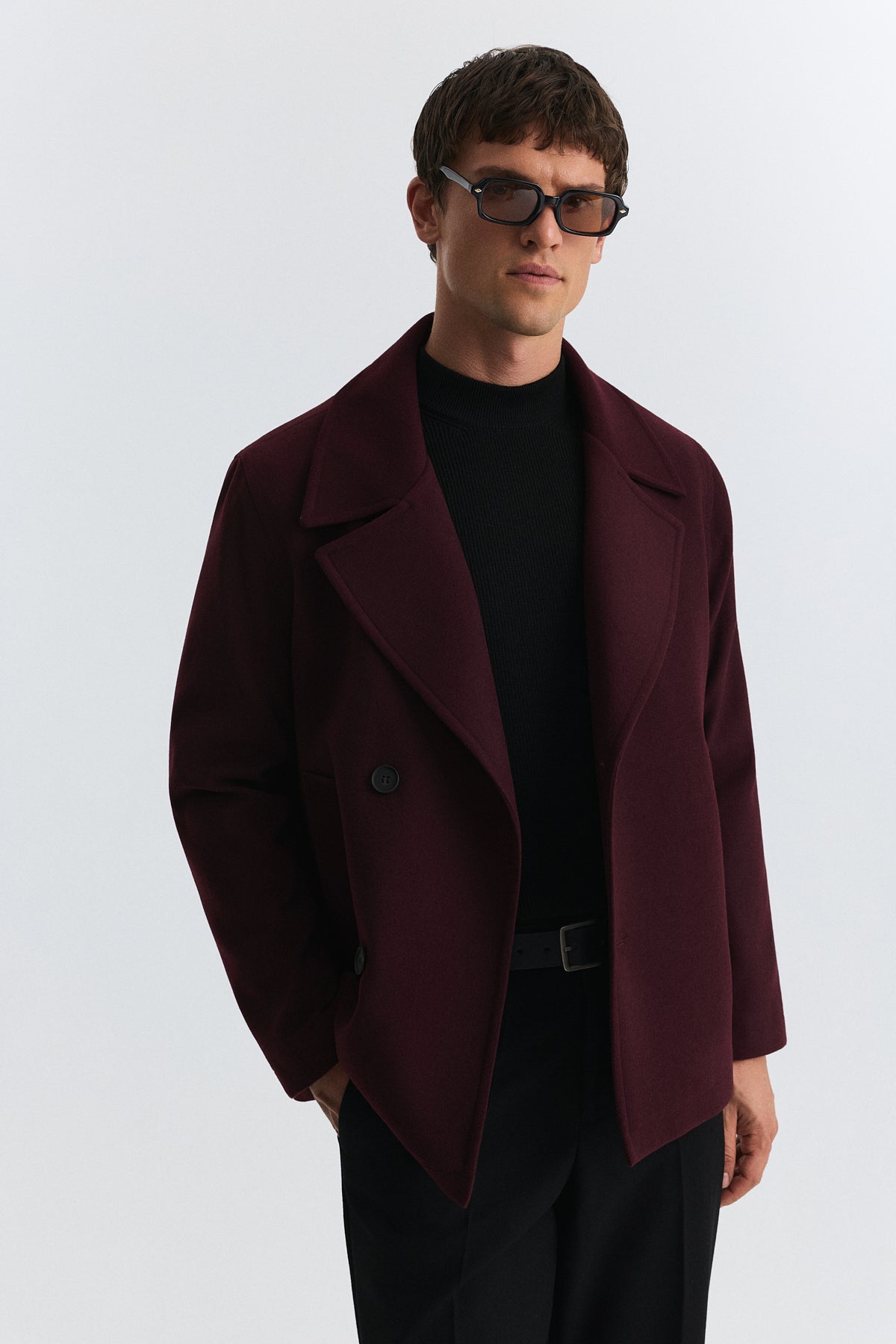 Relax Fit Short Coat with Double-Breasted Closure