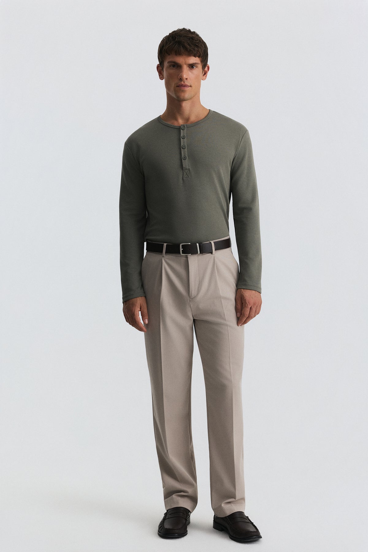 100% Cotton Button-Down Collar Ribbed T-Shirt