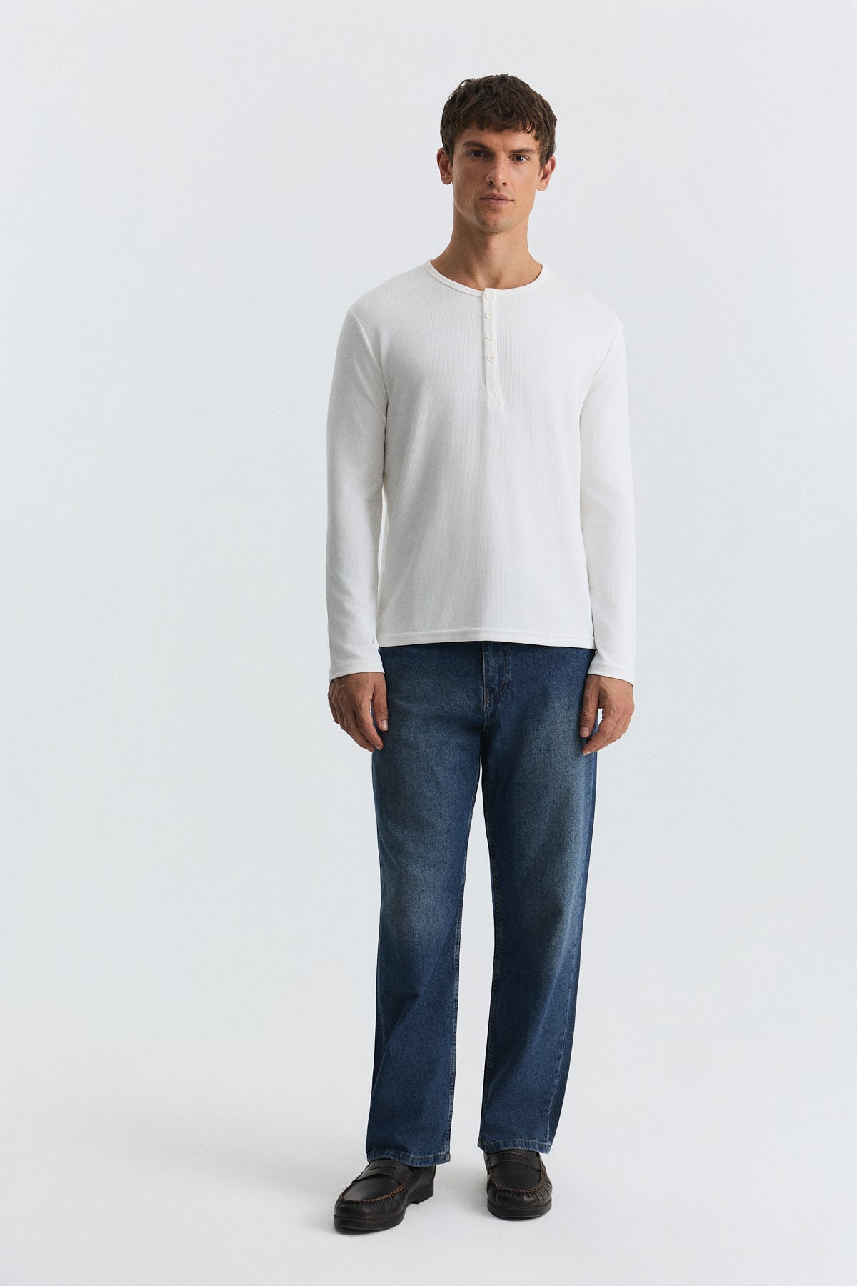 100% Cotton Button-Down Collar Ribbed T-Shirt