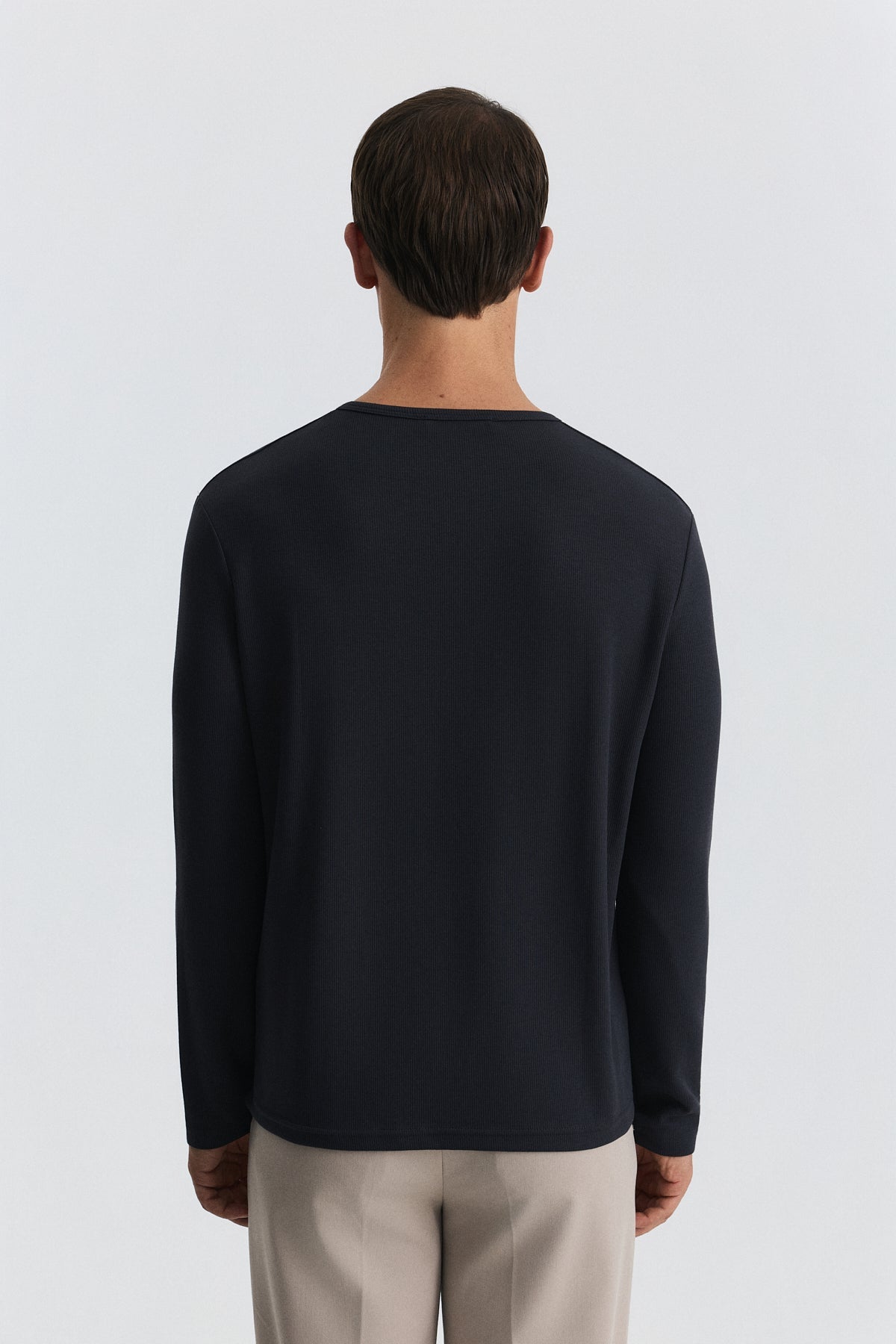 100% Cotton Button-Down Collar Ribbed T-Shirt