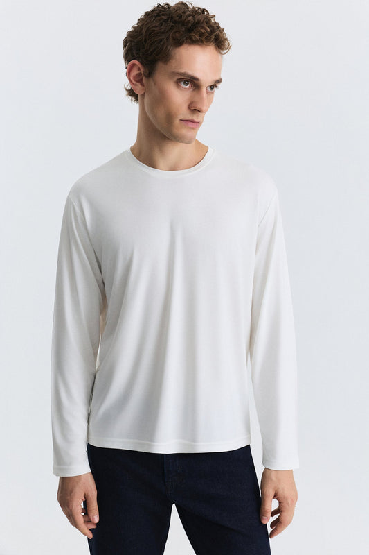 Relax Fit Long-Sleeve T-Shirt