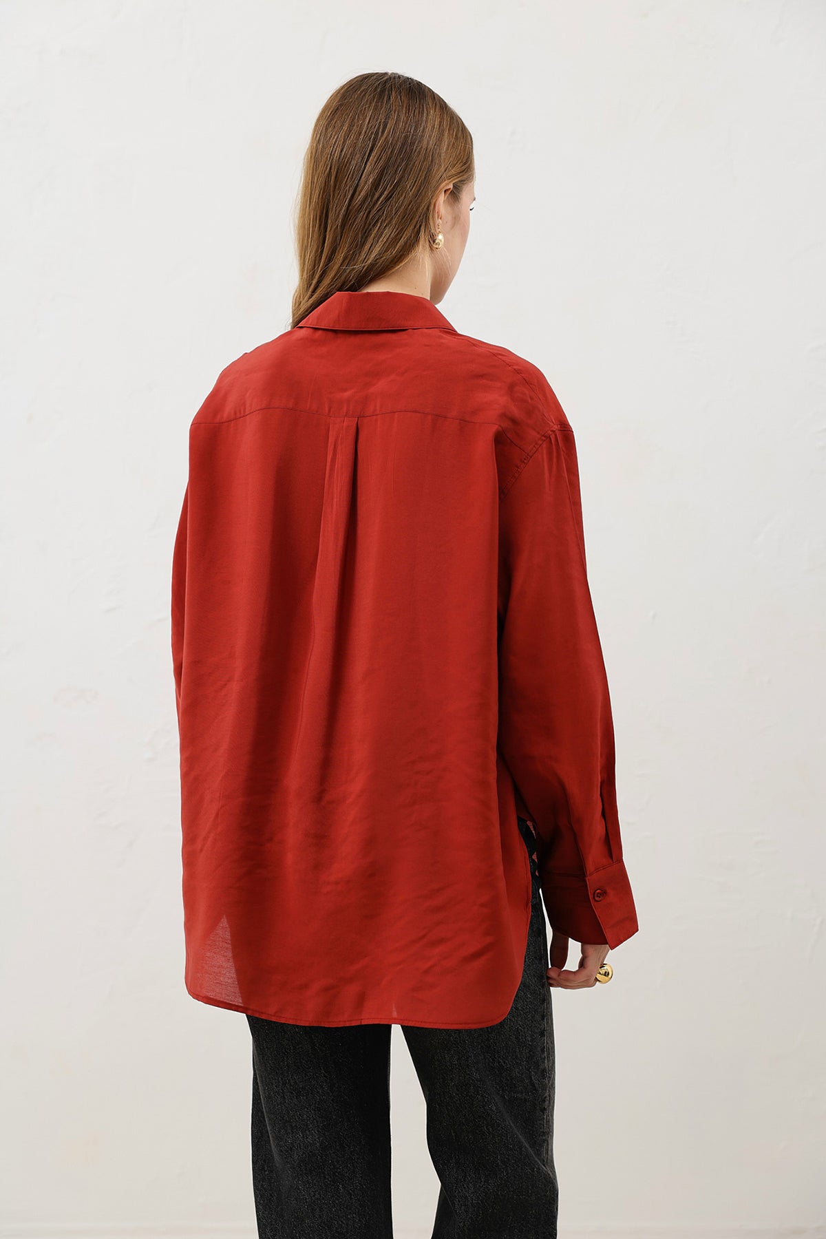 Flowy Oversized Women's Shirt