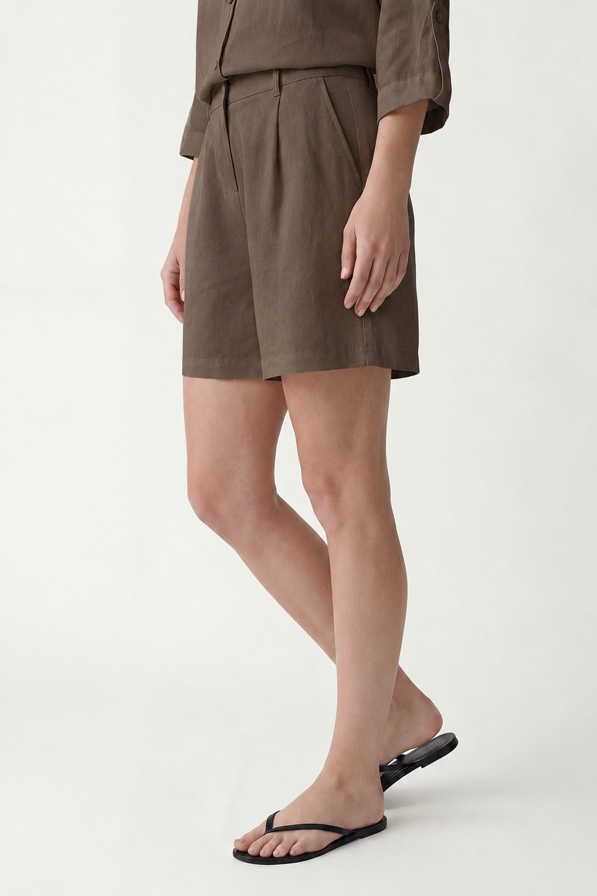 Women's Shorts with Lyocell Blend