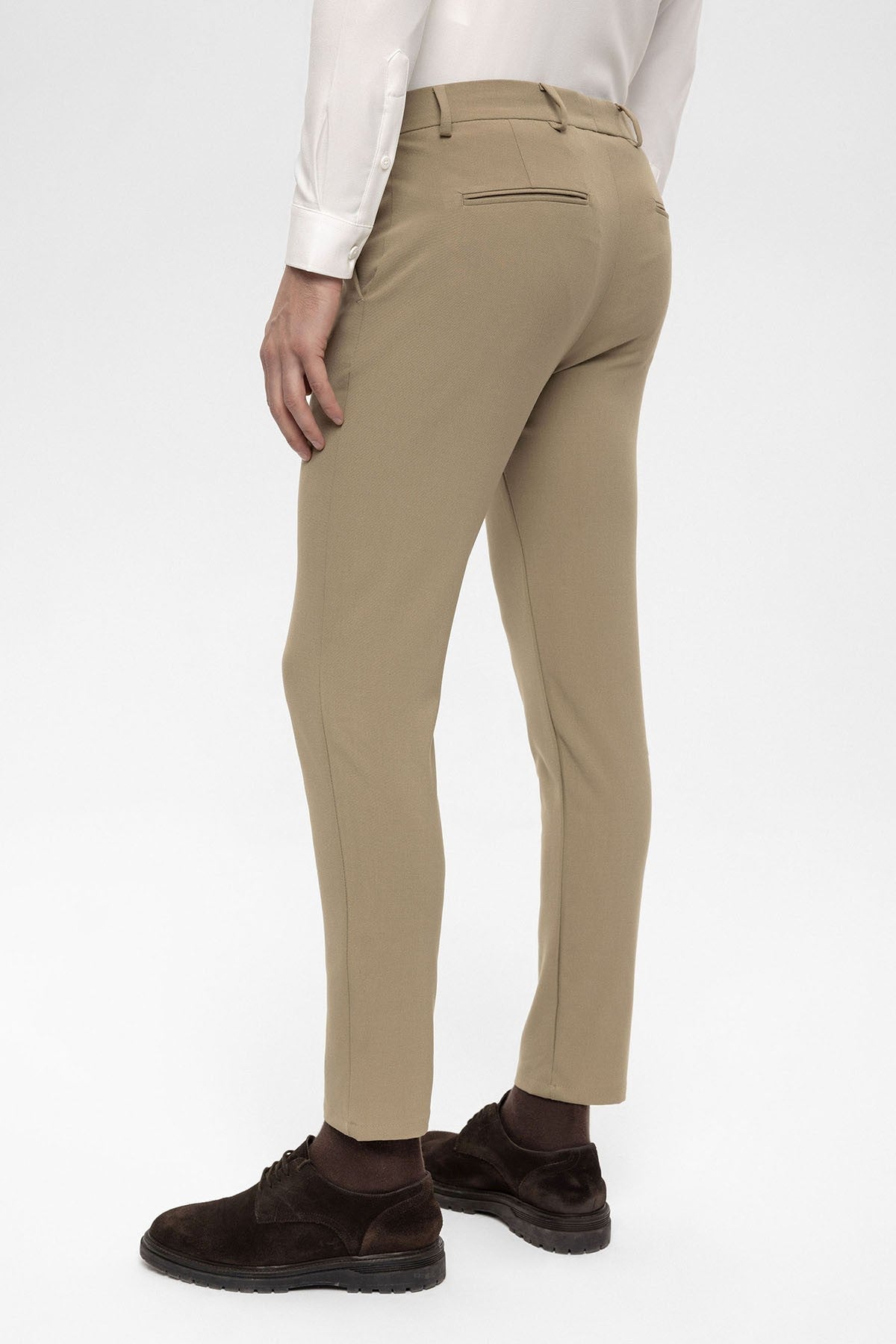 Men's Accessories: Slim-Fit Pants with Detailed Design