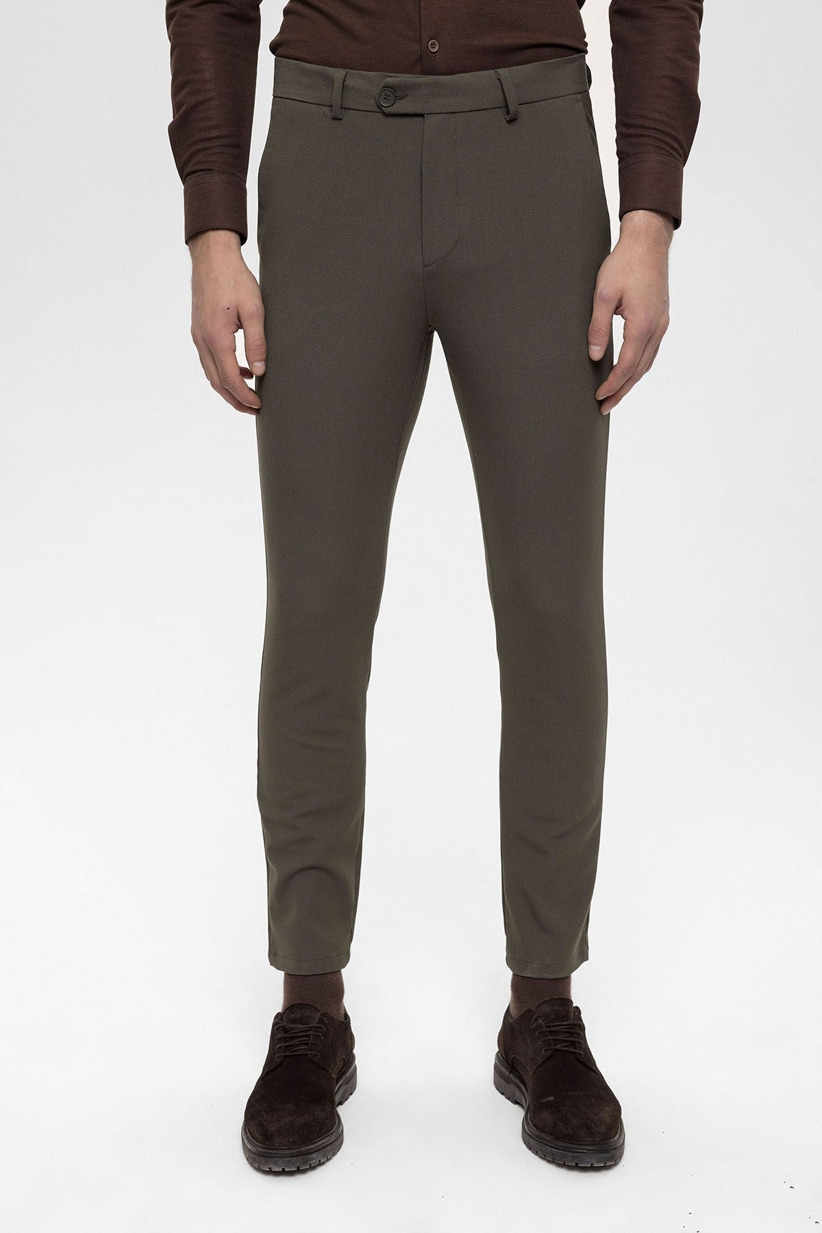 Men's Accessories: Slim-Fit Pants with Detailed Design