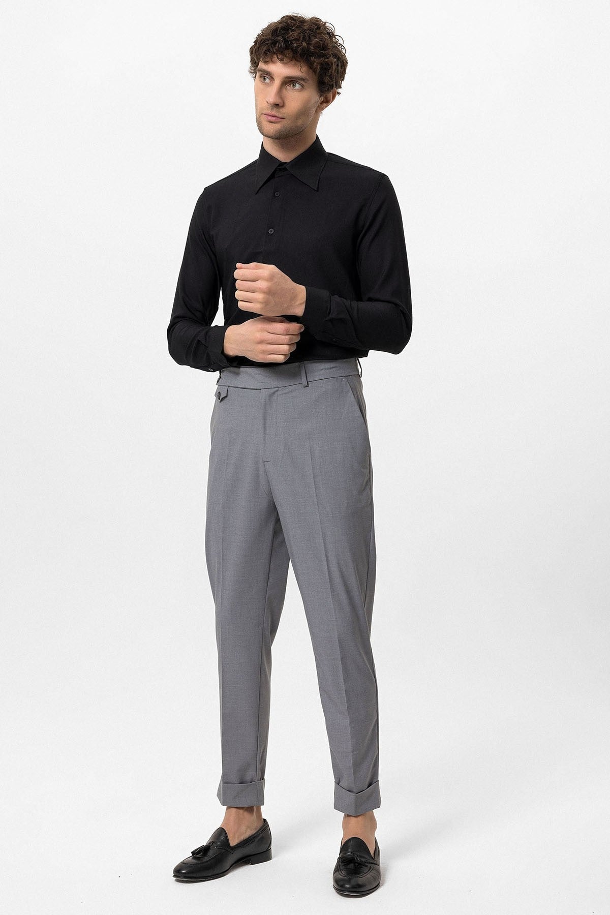 Antioch Slim-Fit Men's Long-Sleeve Shirt with a Wide Collar