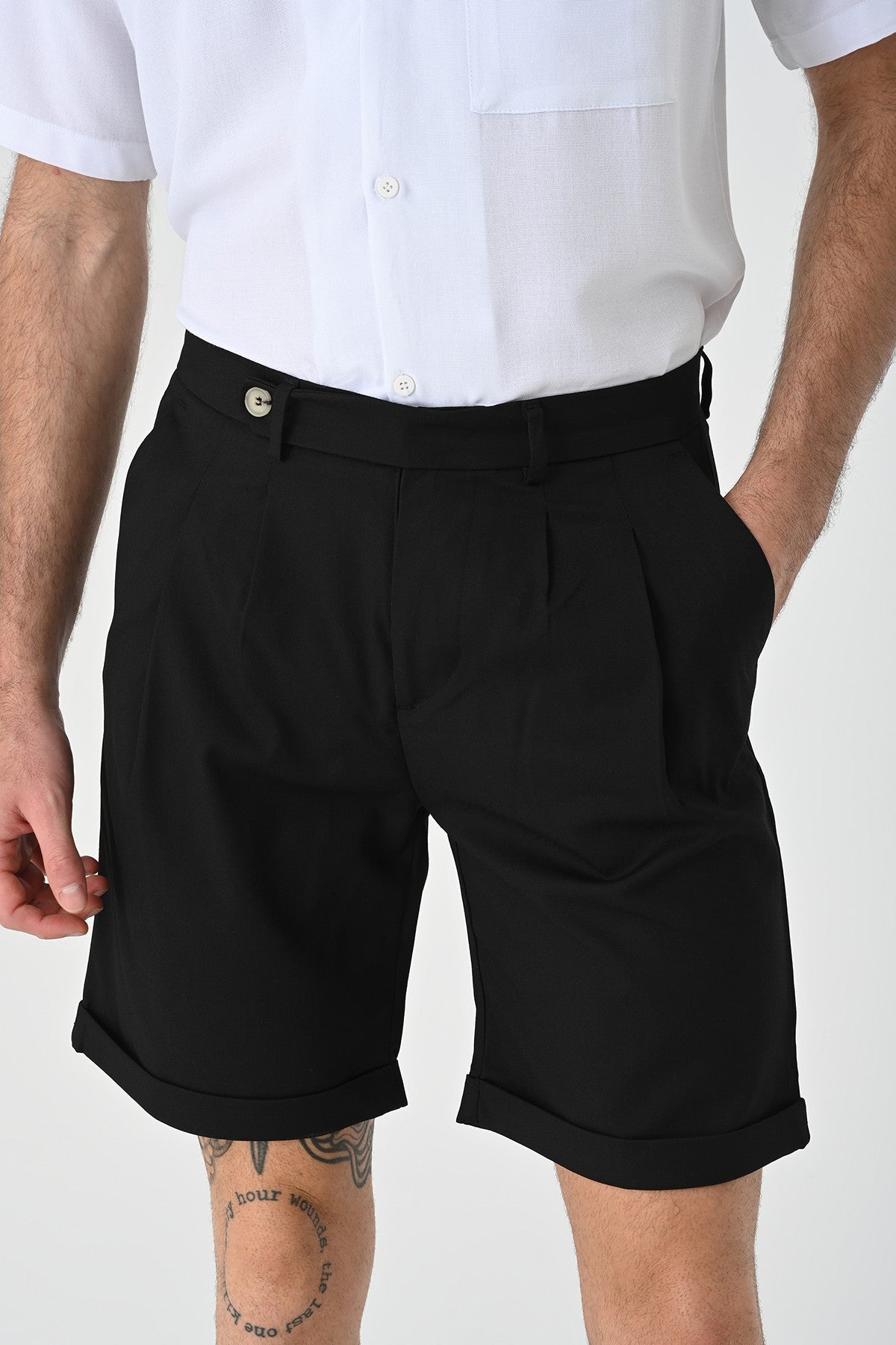 Antioch Pleated Men's Shorts