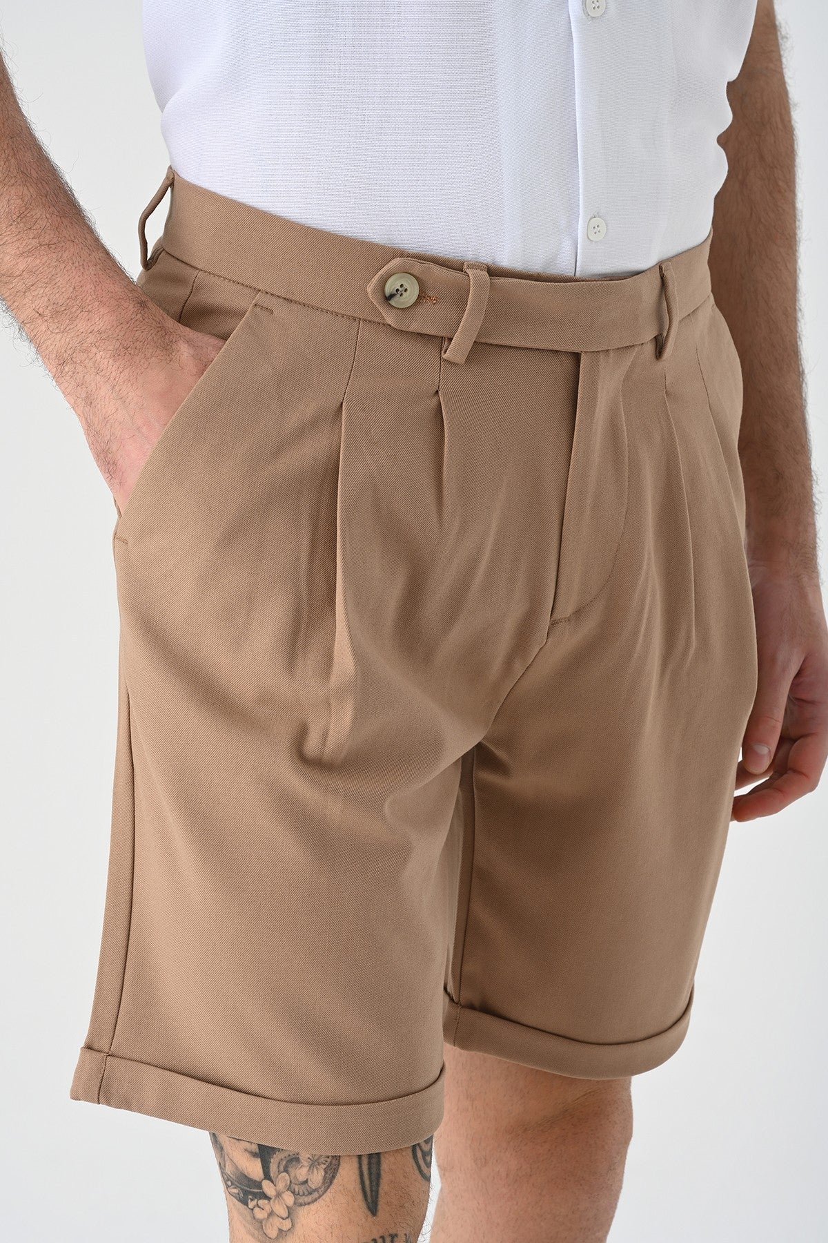 Antioch Pleated Men's Shorts