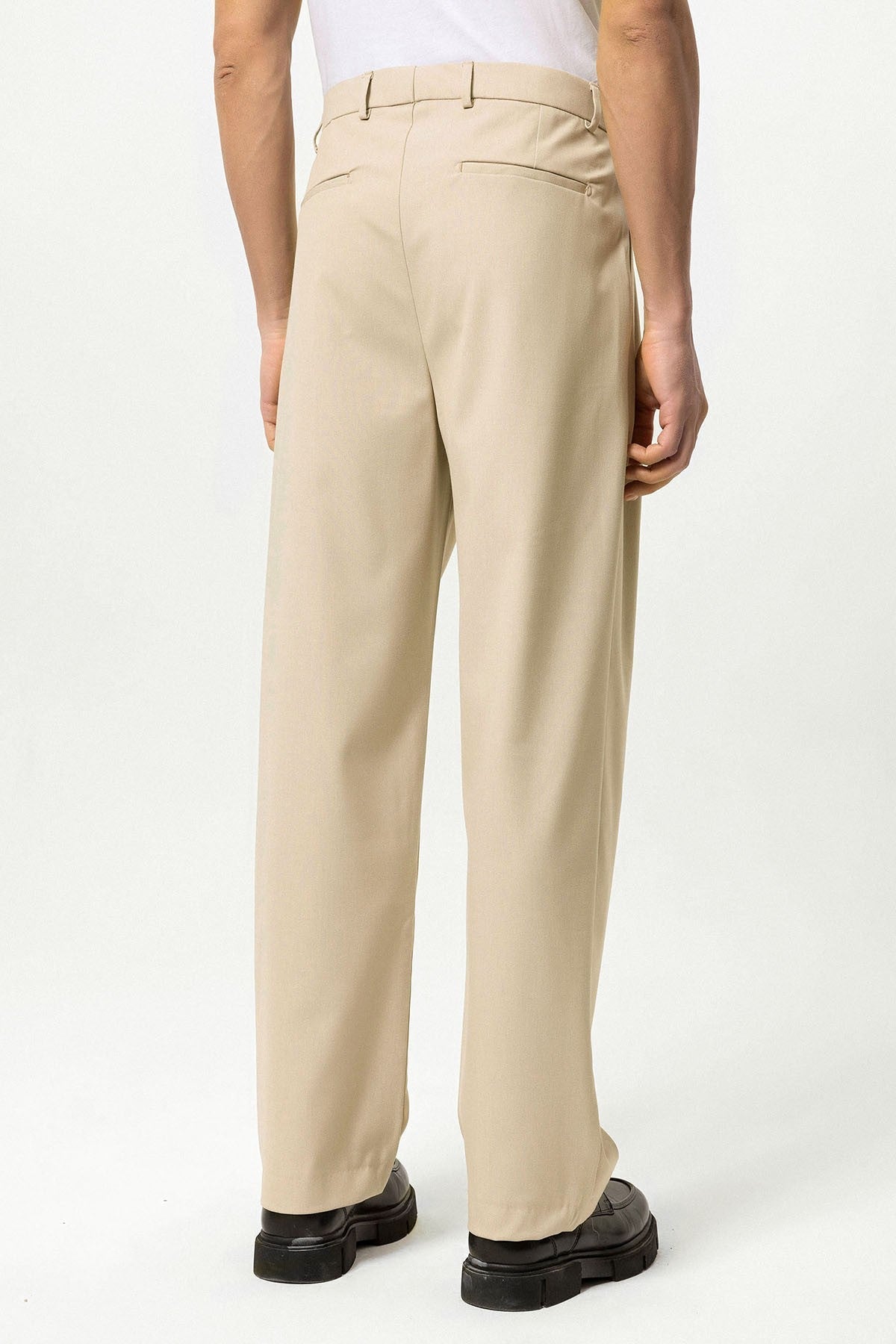 Antioch High-Waisted Pleated Relaxed-Fit Men's Pants
