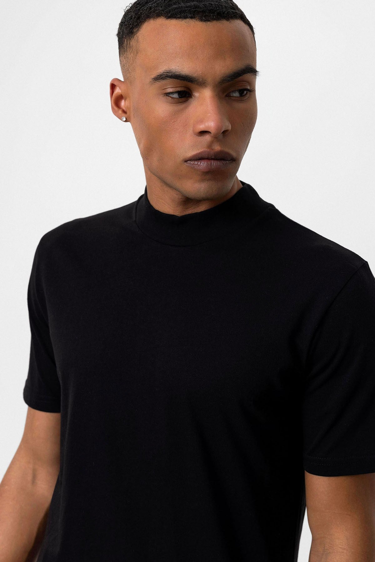 Slim Fit Basic T-Shirt
