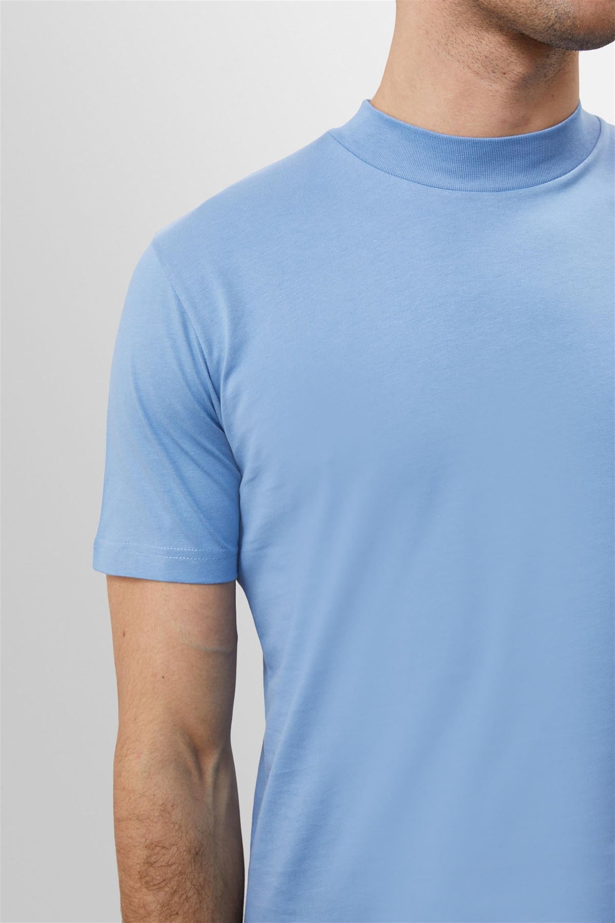 Slim Fit Basic T-Shirt