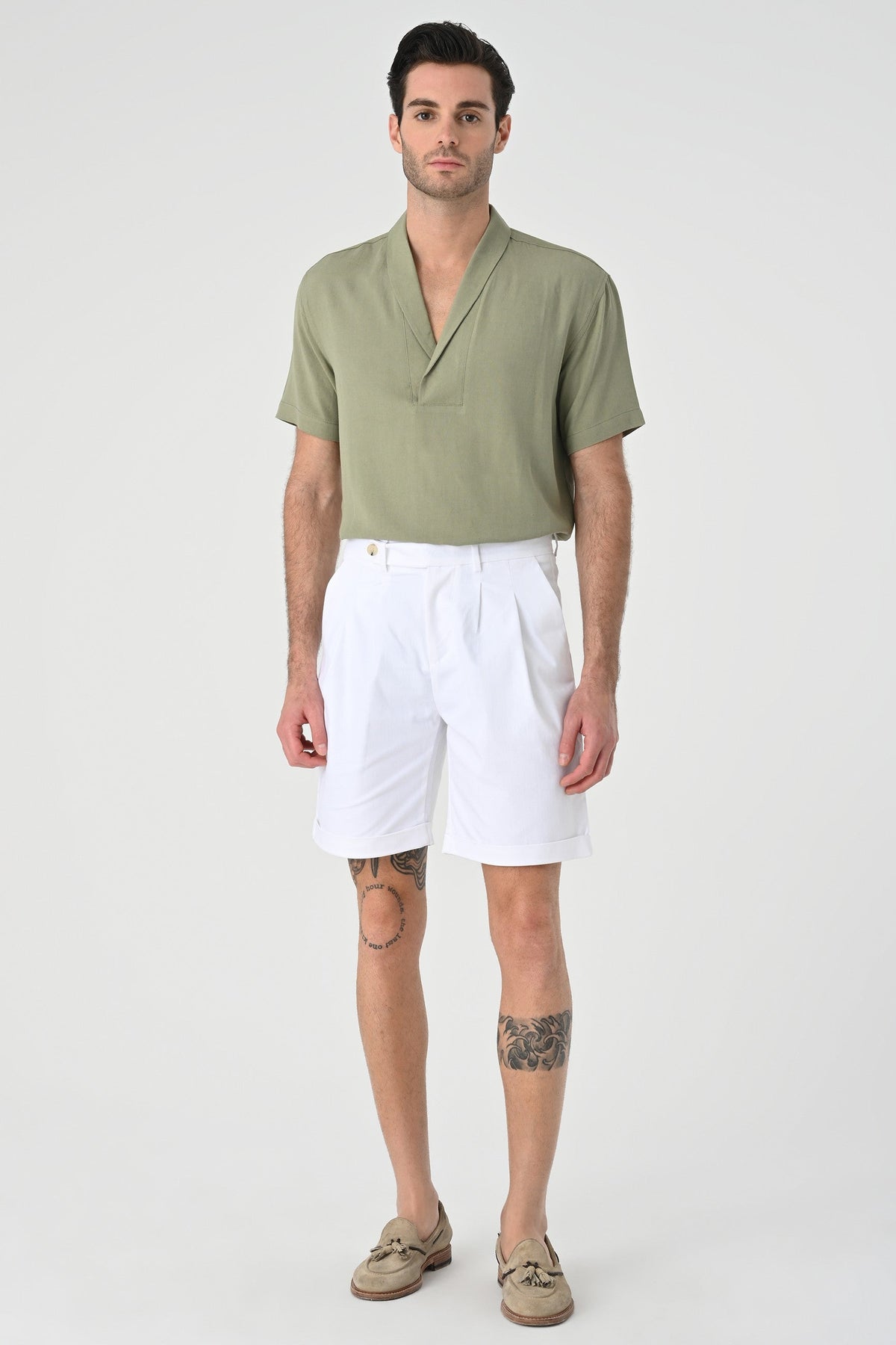 Antioch Relax Fit Short-Sleeved Men's Shirt with a Shawl Collar