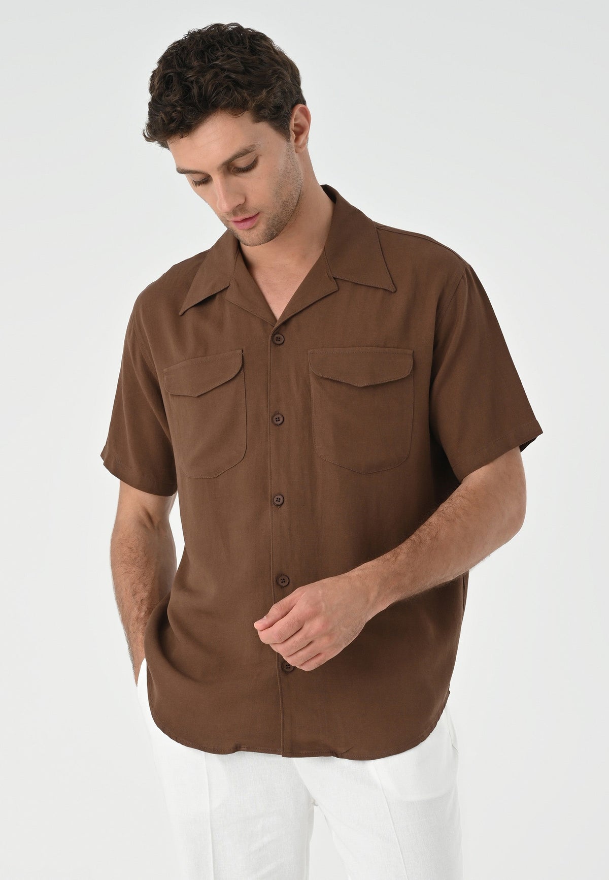 Antioch Men's Shirt with Apache Collar and Pocket Details