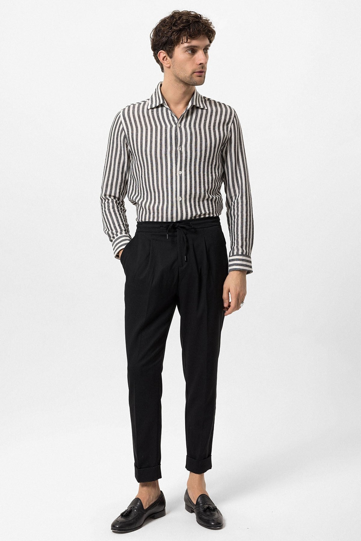Antioch Elastic-Waist Pleated Men's Pants