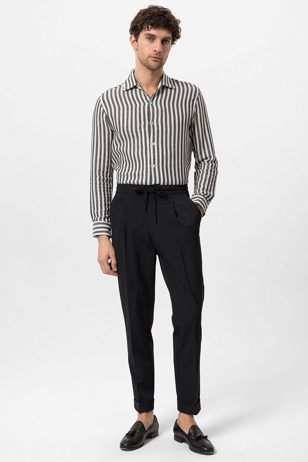 Antioch Elastic-Waist Pleated Men's Pants