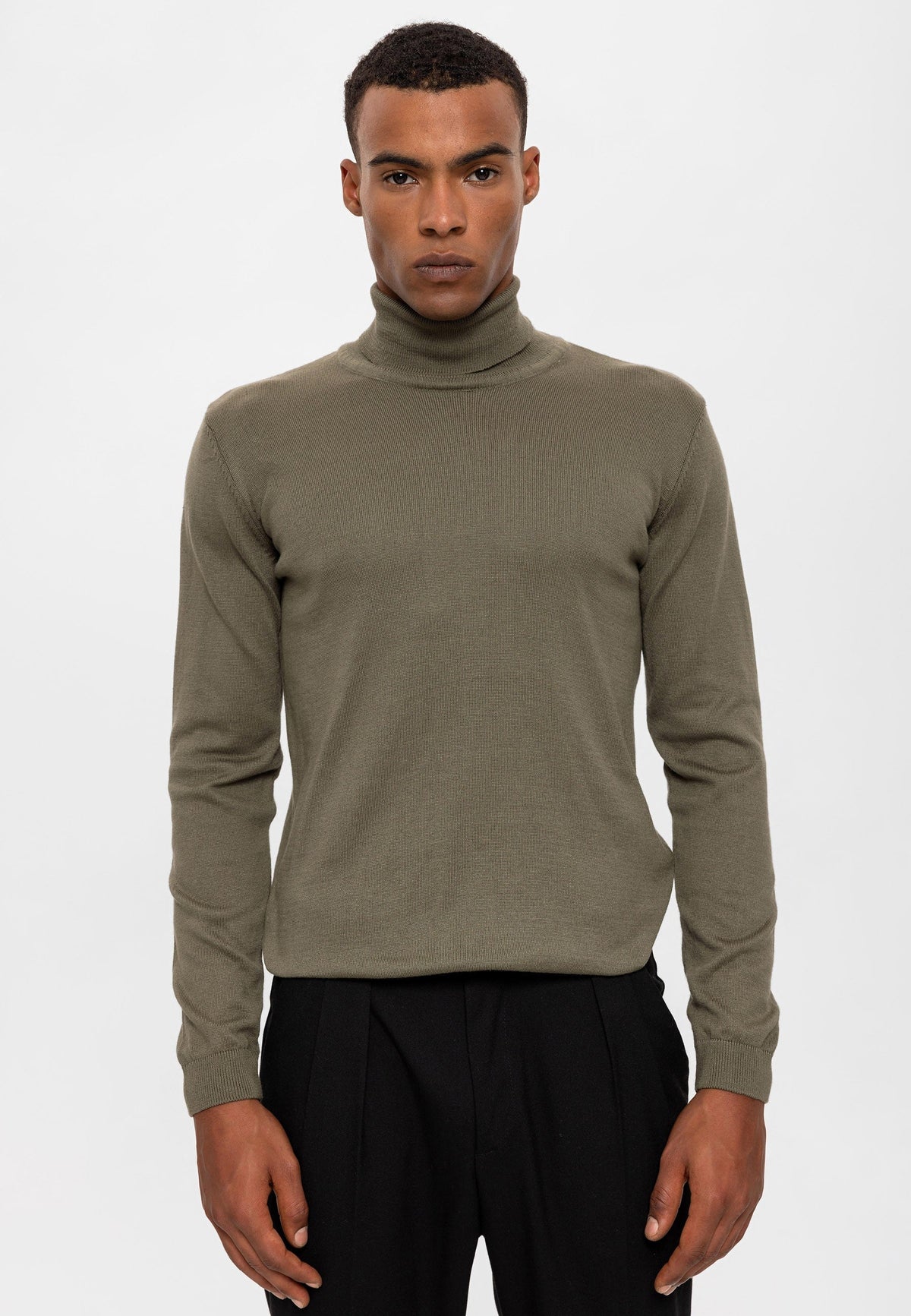 Men's Full-Neck Sweater