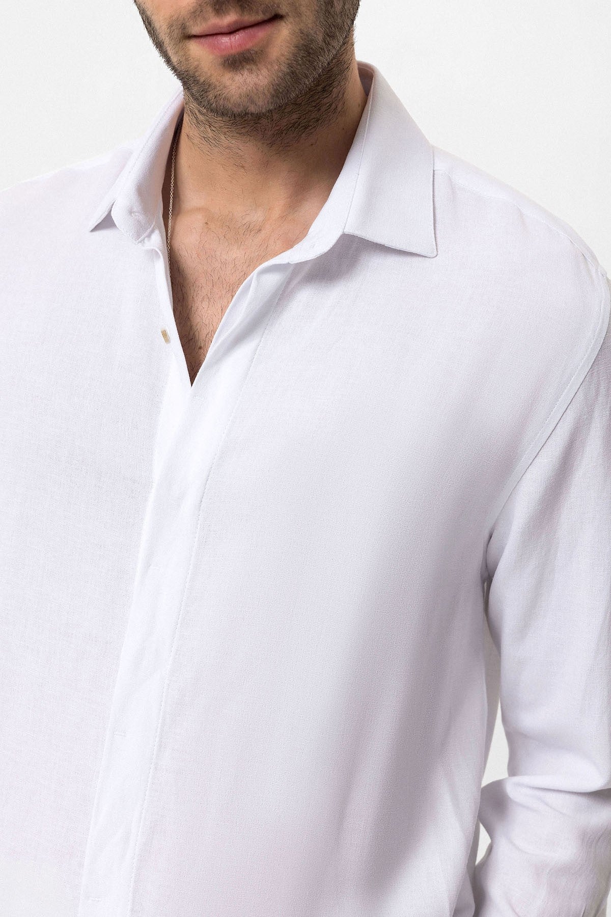 Antioch Hidden-Button Linen-Blend Men's Shirt