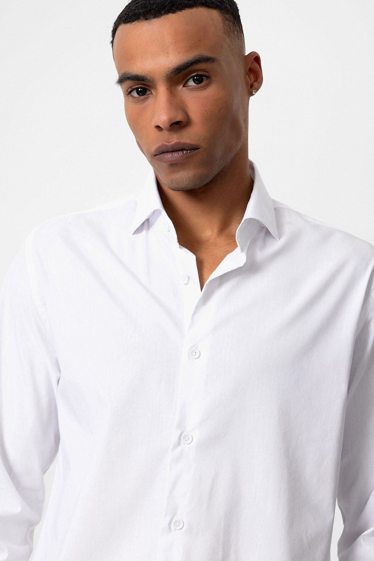 Antioch Slim Fit Classic Men's Shirt