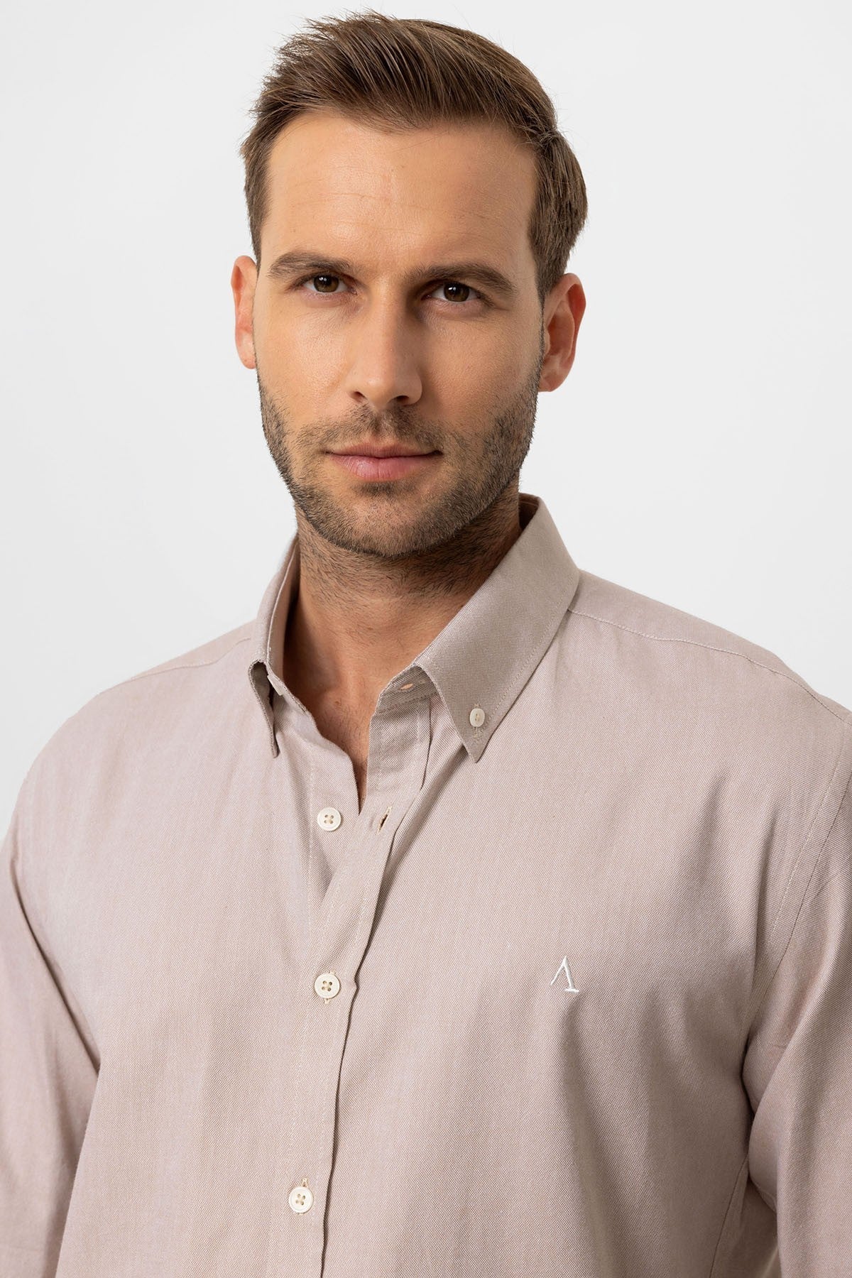 Antioch Button-Down Slim-Fit Men's Shirt