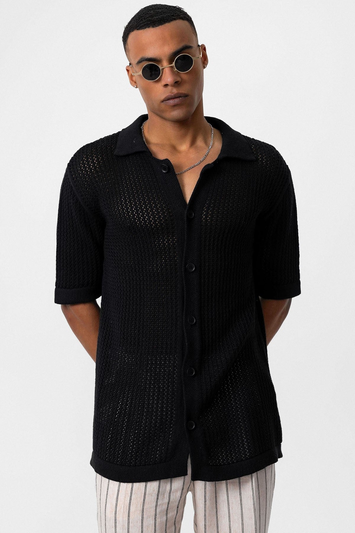 Antioch Short-Sleeved Openwork Men's Shirt
