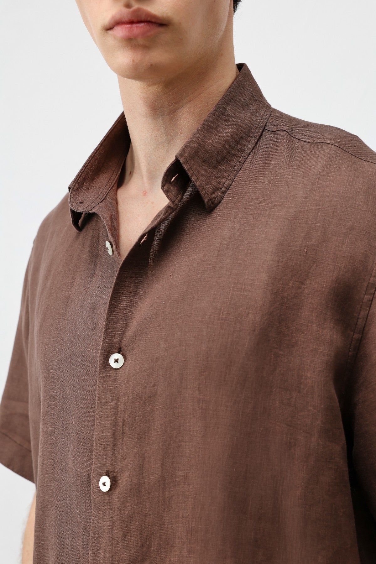 Antioch 100% Linen Relaxed-Fit Men's Shirt