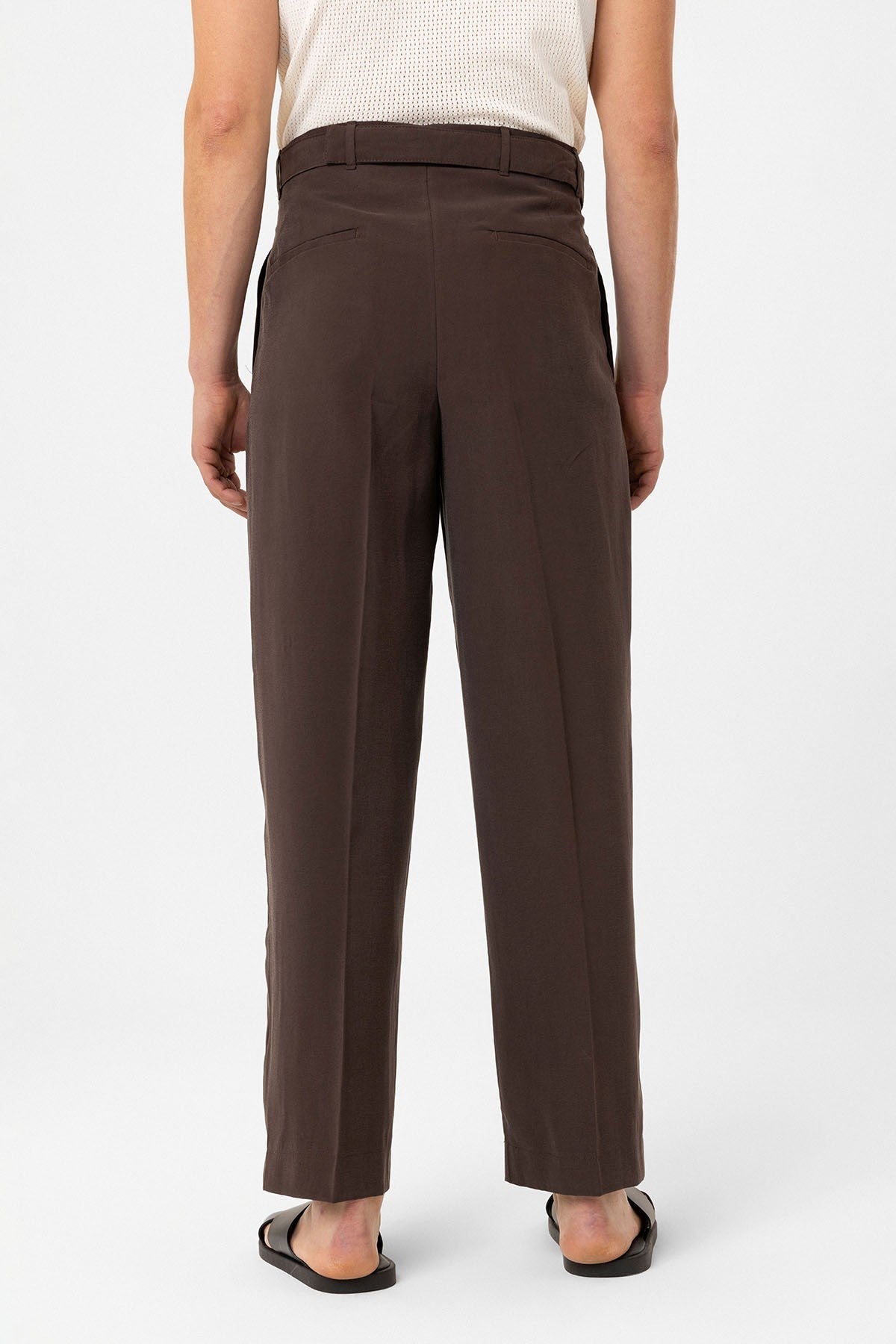 Antioch Modal Fabric Relaxed-Fit Men's Pants with a Belt