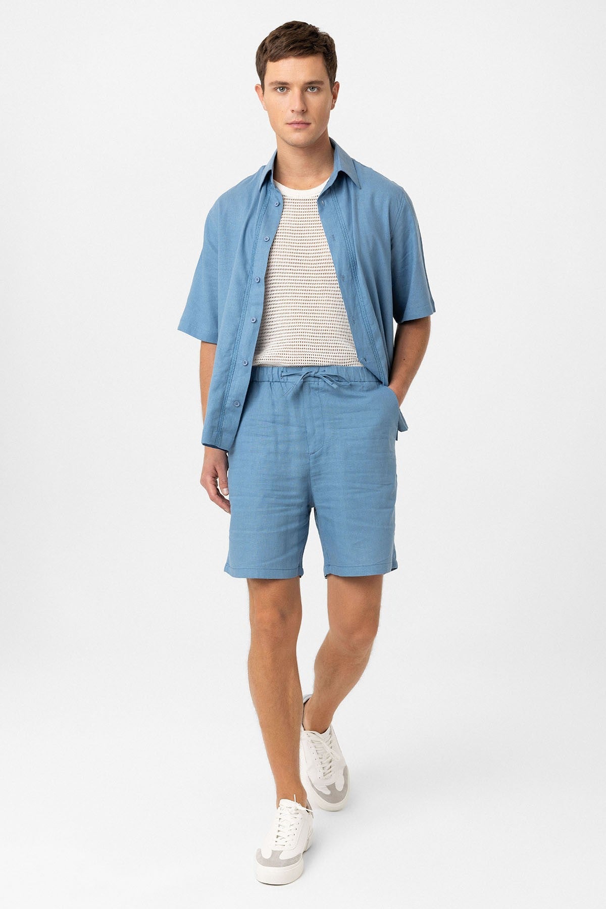 Antioch Men's Linen-Blend Shorts