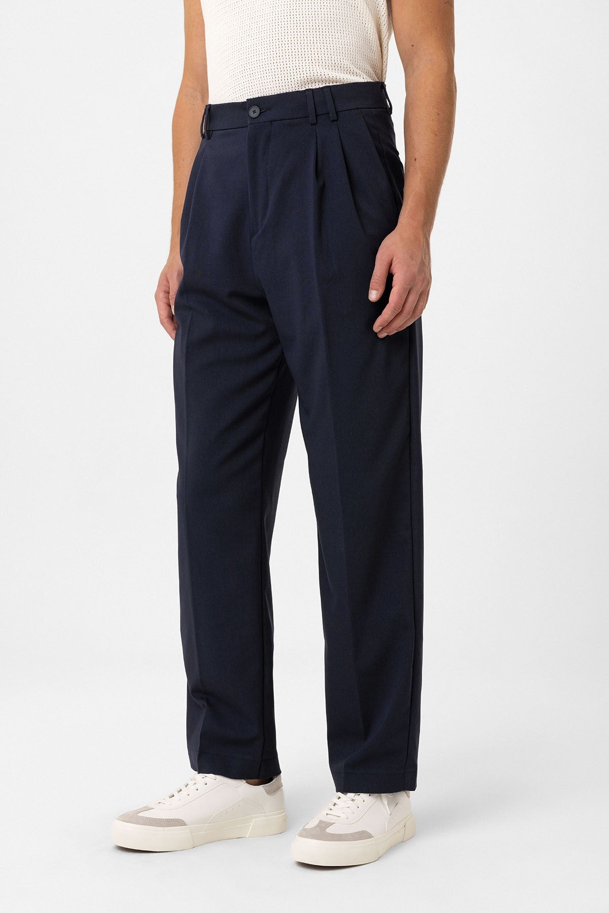 Men's Double-Pleated Baggy-Fit Pants