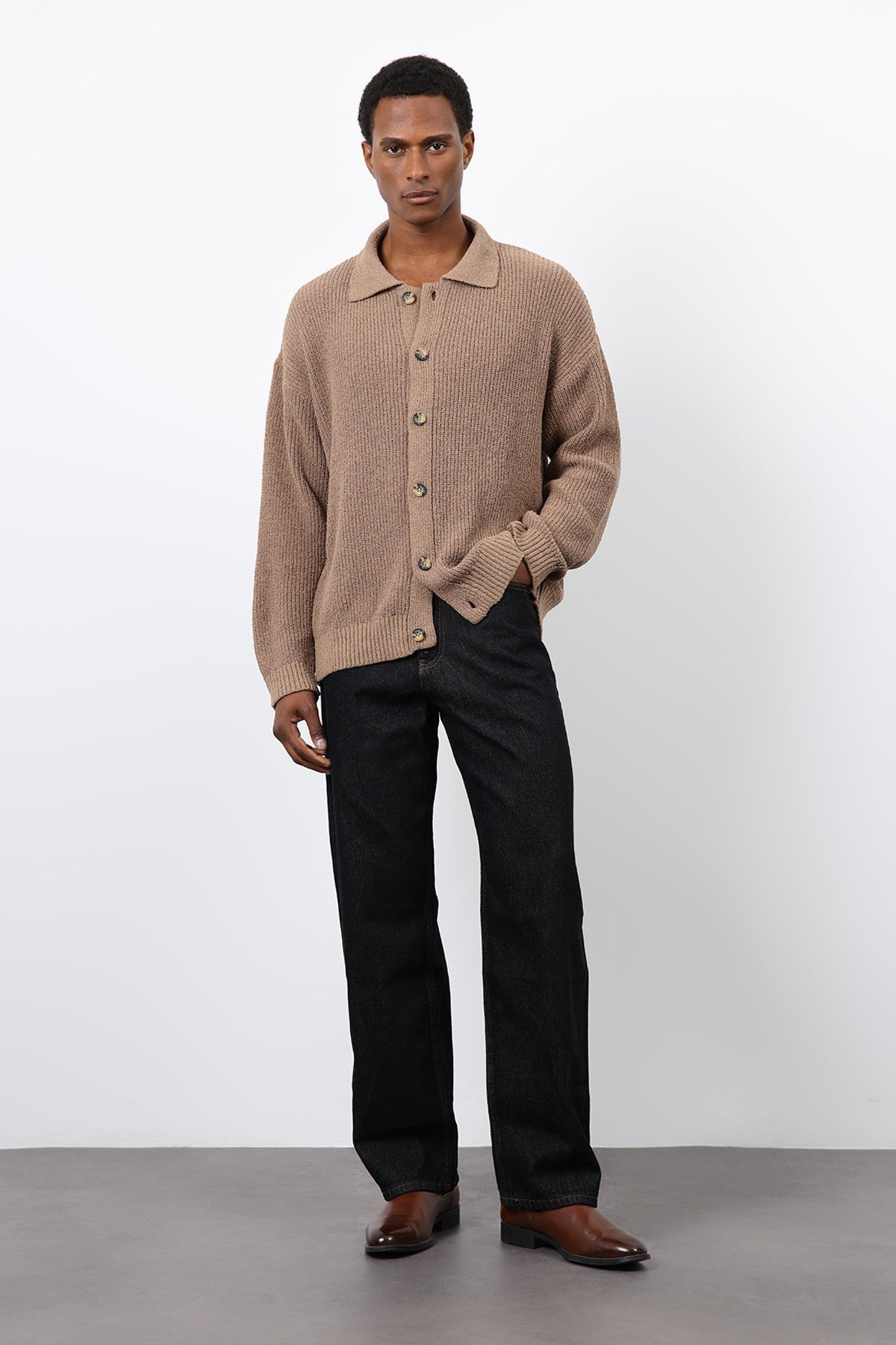 Antioch Knitted Men's Cardigan