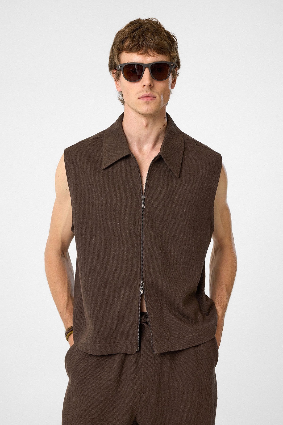 Antioch Textured Polo-Neck Men's Vest