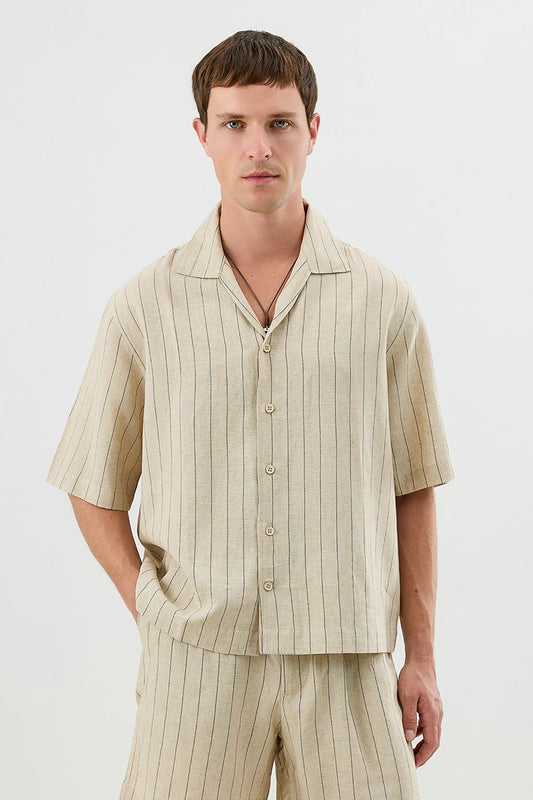 Men's Short-Sleeve Striped Relaxed-Fit Shirt with Linen Blend