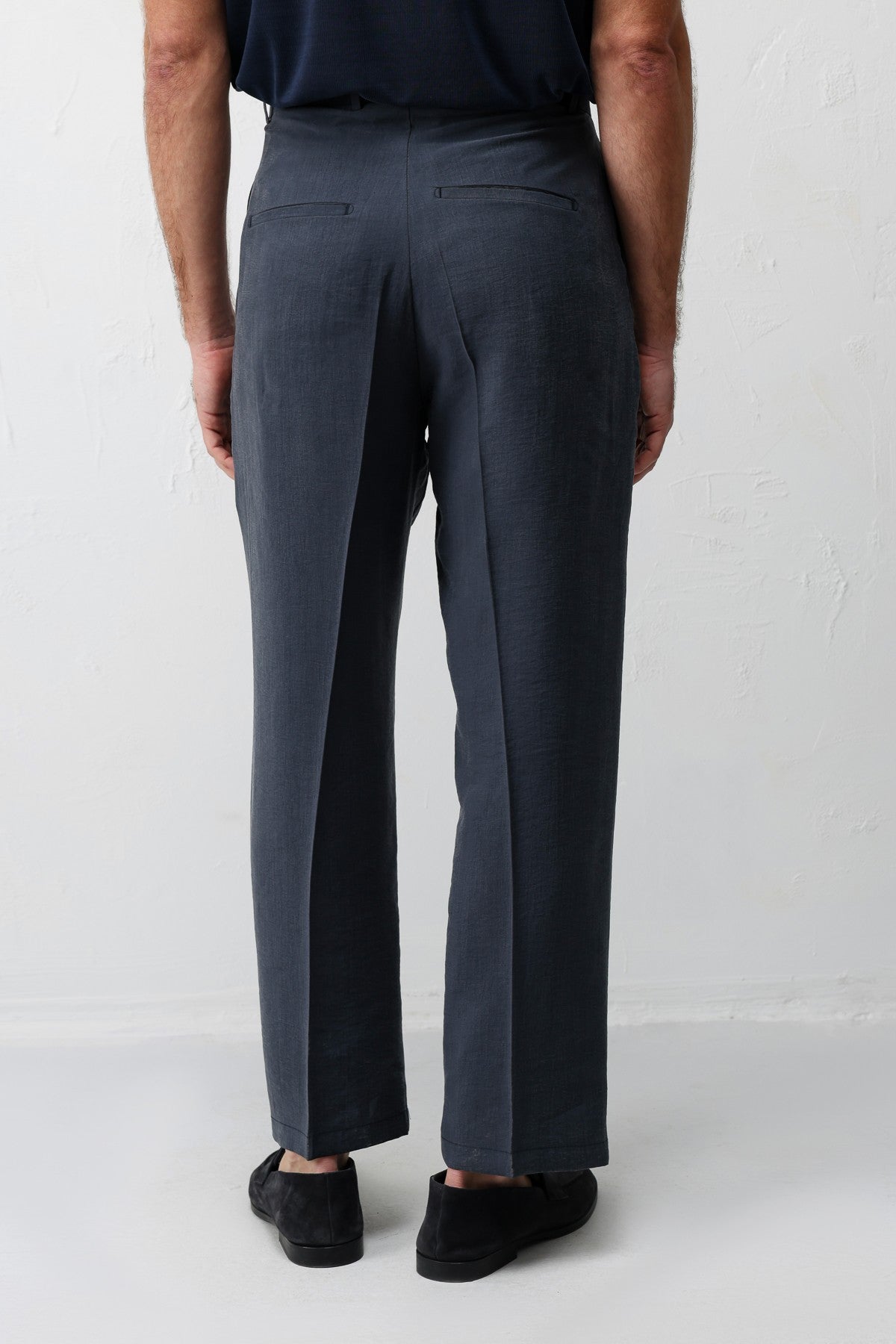 Antioch Lyocell Relaxed-Fit Pleated Men's Pants