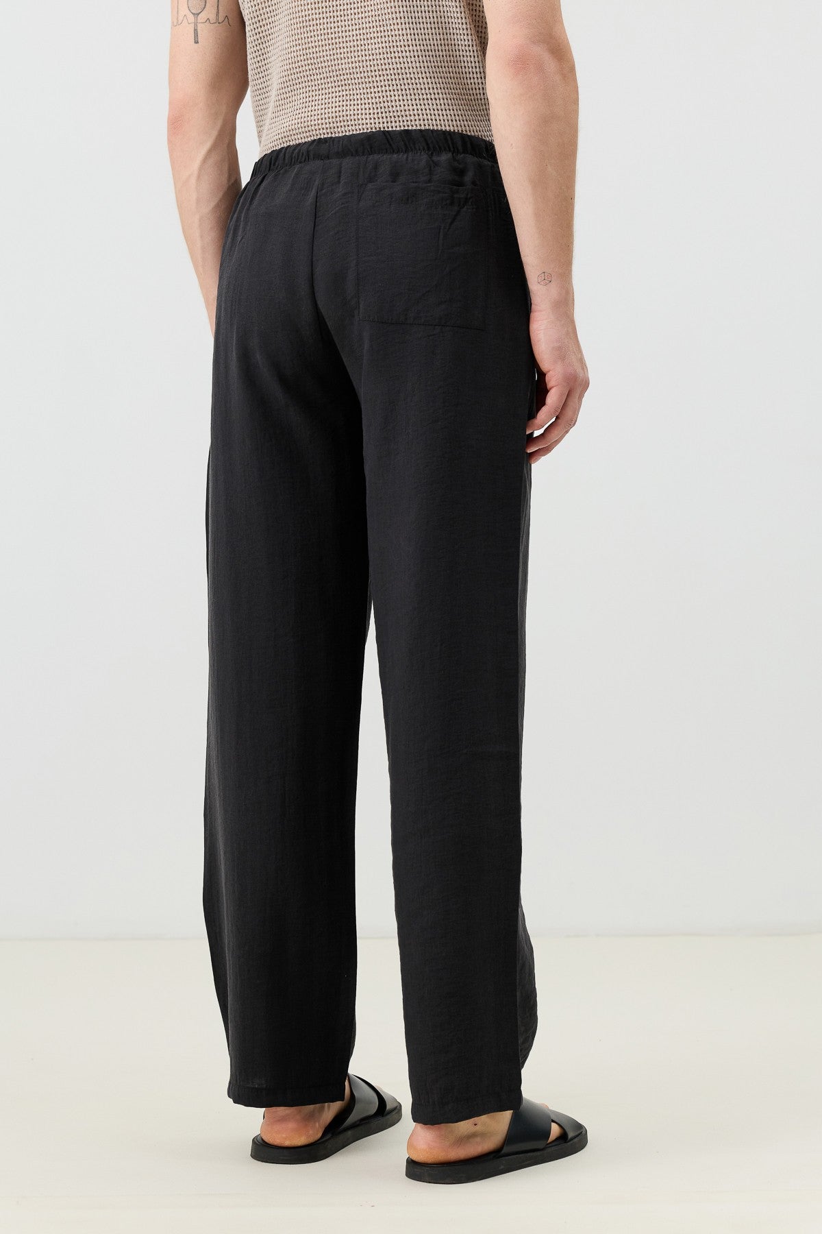 Men's Relaxed-Fit Pants with Lyocell Blend
