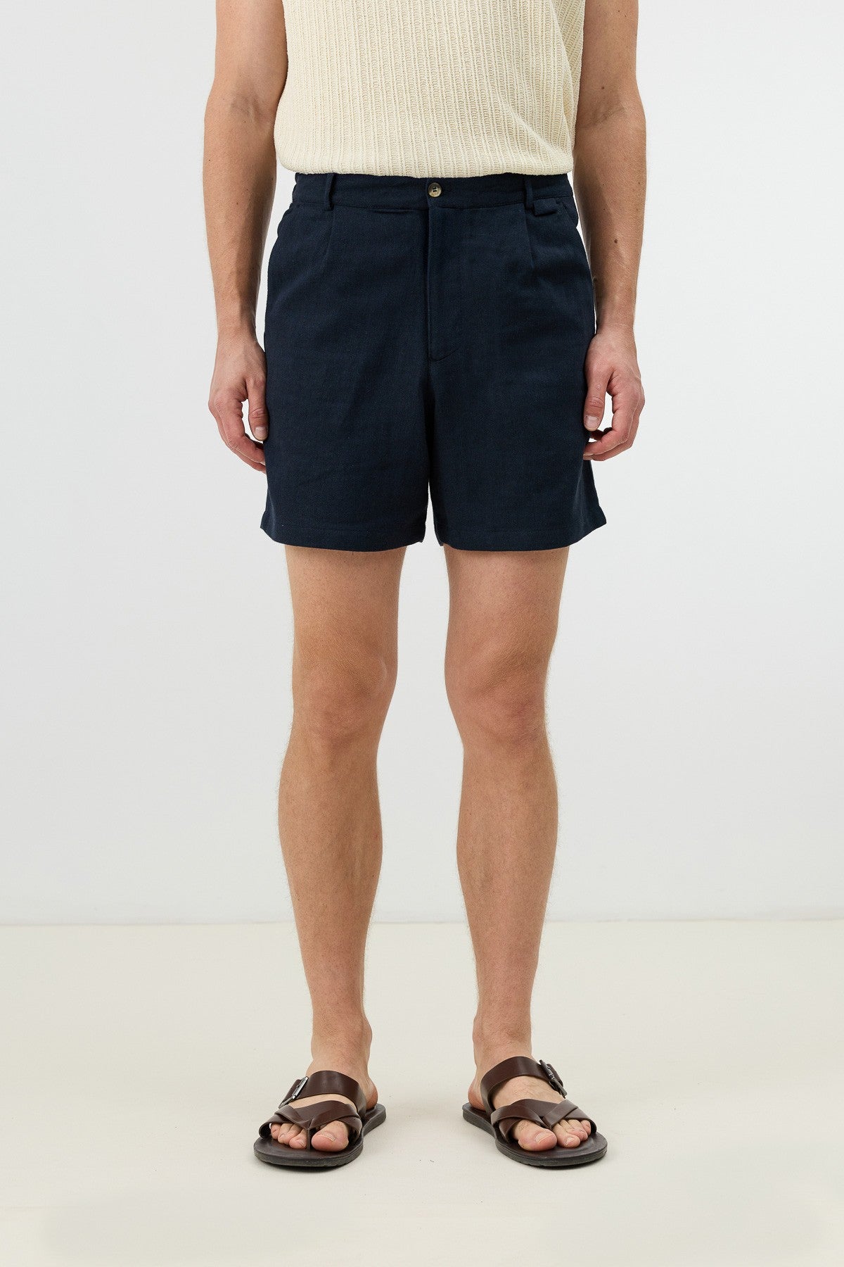 Antioch Men's Textured Linen-Blend Shorts