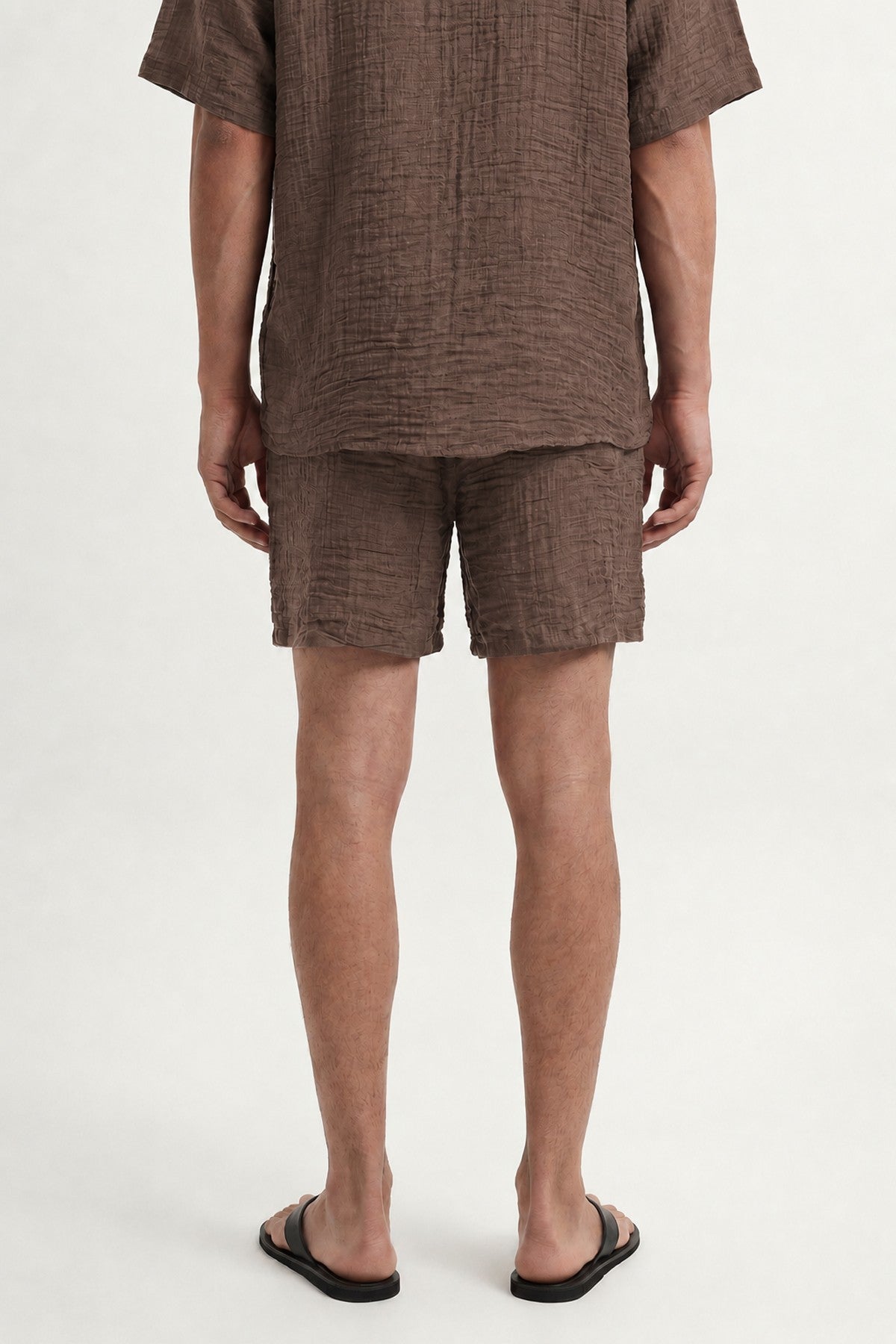 Men's Shorts with a Wrinkled Look