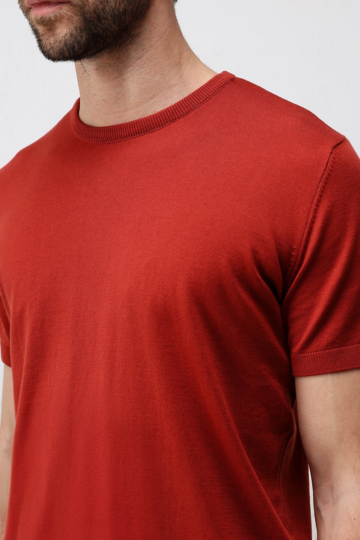 Antioch Comfort Slim Knit T-Shirt