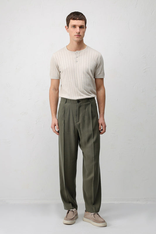 Textured Men's Knit T-Shirt
