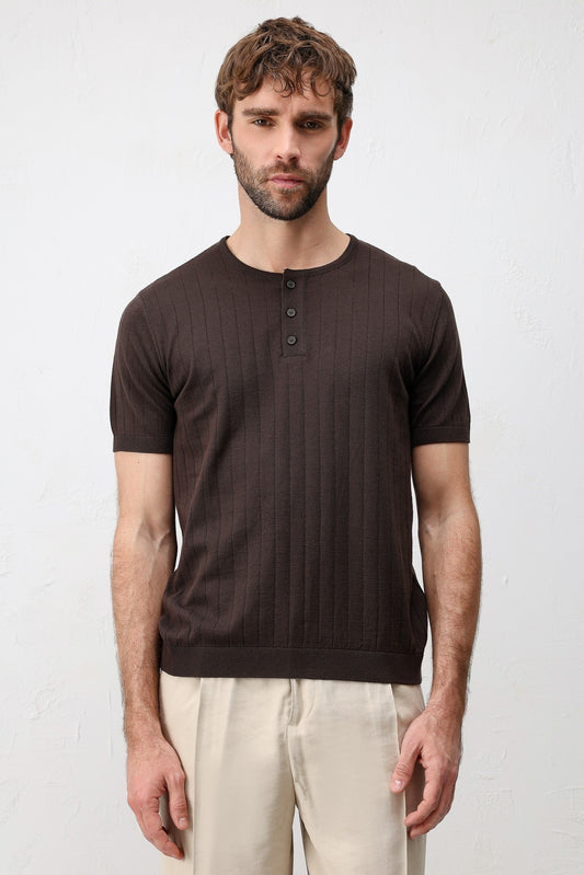 Textured Men's Knit T-Shirt