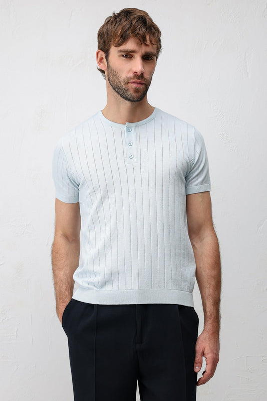 Textured Men's Knit T-Shirt