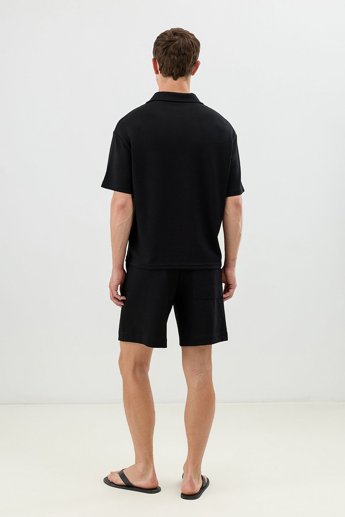 Basic Polo-Neck T-Shirt
